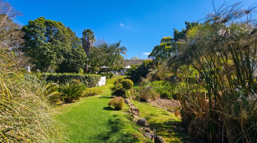 8 Bedroom Property for Sale in Swellendam Western Cape